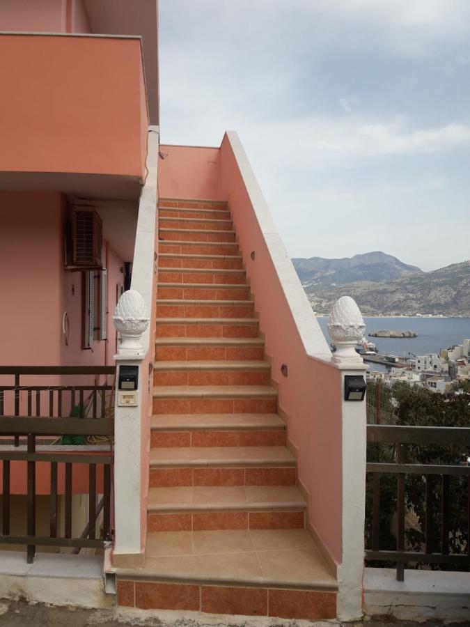 Deluxe Sophia'S Penthouse Apartment Kerpe Dış mekan fotoğraf
